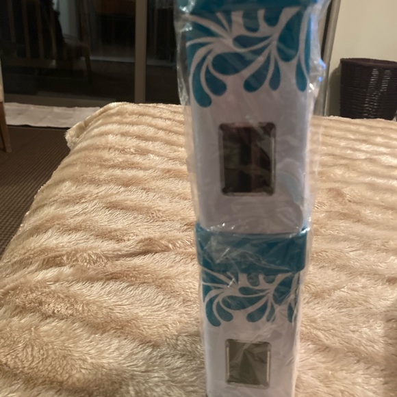 Stacking Tea Tin Collection - Picture 3 of 5